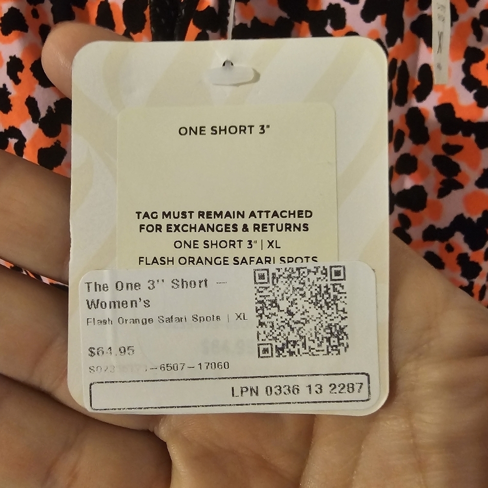 Fabletics NWT One Short 3'' FLASH ORANGE SAFARI SPOTS Short Size XL - Picture 3 of 7